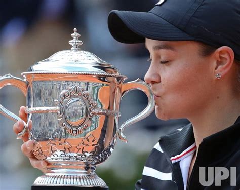 Photo Ashleigh Barty Wins The French Open Par201906087099