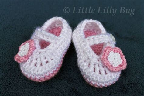 Crocheted Mary Jane Baby Booties In White And Pink Baby