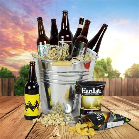 The Specialty Beer T Basket Features 7 Microbrewed Beers Which