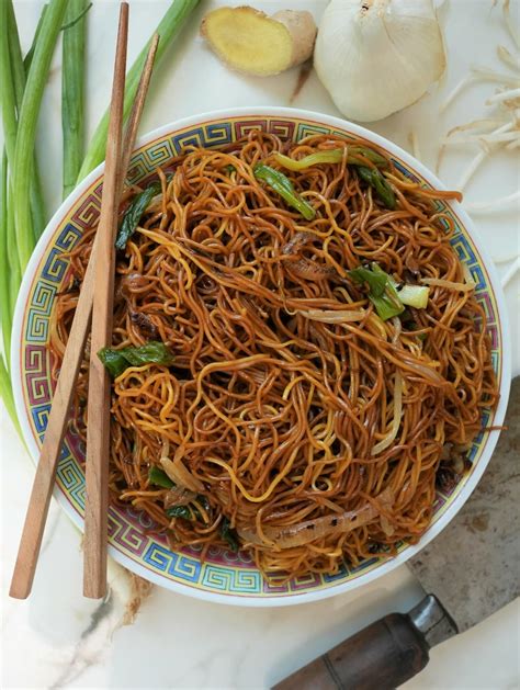 Soy Sauce Chow Mein Cj Eats Recipes