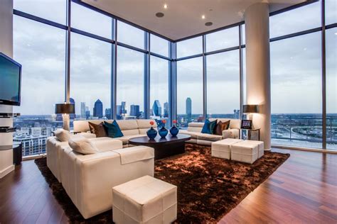 Tour A Posh Penthouse In Dallas S Ultimate House Hunt 2015
