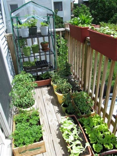 40 Stunning Small Balcony Garden Ideas Inspiration For Apartment