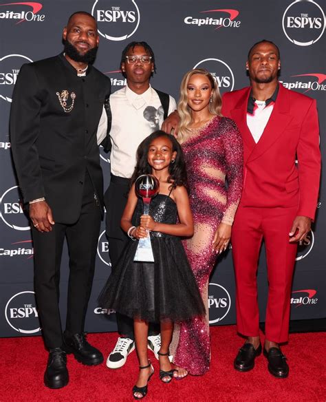 Lebron James Speaks Out On 18 Year Old Son Bronny S Sudden Cardiac Arrest Details Hello