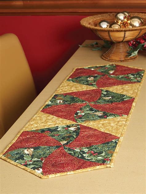 Twisted Triangle Table Runner Fons And Porter Table Runner Pattern