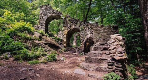 5 Most Mysterious Stairs In The Woods With Map And Photos