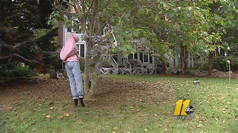 Cary Woman Hangs Halloween Noose In Front Yard Video