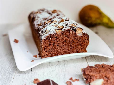 Quando la dolcezza si sposa con l'estetica, poi, il gusto si esalta in tutti i sensi. Ricetta Plumcake cioccolato e pere - IlTarantino.it
