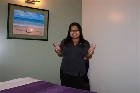 Feauturefriday Employee Feature Meet Neko One Of Our Massage Therapist At Our Pearlcity