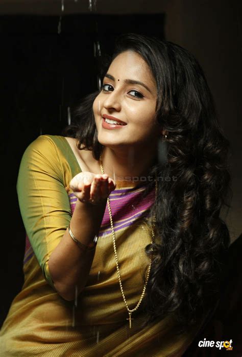 beautiful malayalam actress hd photos 12 hottest mala