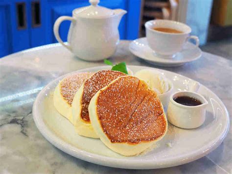 Pancakes near me can help you get the perfect pancakes for breakfast. Japanese Fluffy Pancakes Are Our New Brunch Obsession ...