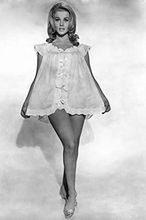 Ann Margret X Mini Poster Sexy Dressed Only In White Basque Leggy Hot Sex Picture