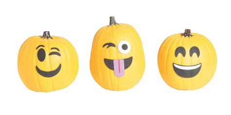 Emojis are definitely a popular trend, same with pumpkin carving! 8 Emoji Pumpkin Carving and Painting Ideas - Emoji Face ...