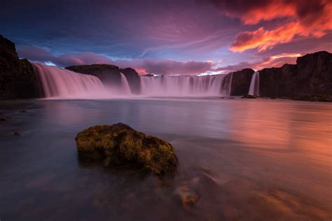 Photo Of The Week Goðafoss Really Right Stuff Blog