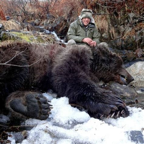 Kodiak Brown Bear Sitka Blacktail Deer Hunt