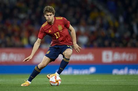 chelsea s marcos alonso reacts to barcelona transfer rumors barca blaugranes