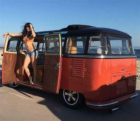 Dubs And Babes — Instagram Volkswagen Minibus Combi Volkswagen Volkswagon Volkswagen