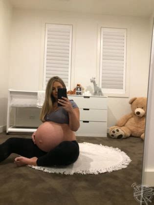 It Must Be Triplets How This Woman Was Bullied For Her Large Baby Bump Media Drum World
