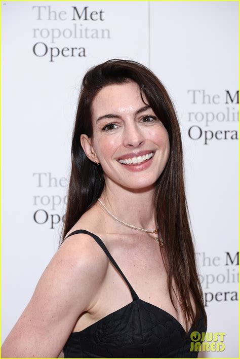 Anne Hathaway Joins Jon Hamm Angela Bassett And More At Metropolitan