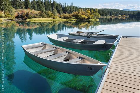 Clear Lake Rowboats Mckenzie River Oregon Cascades