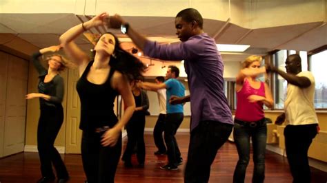 Learn the basic steps to salsa dancing free. How to Dance Salsa: The Spins - Salsa Classes Medellin