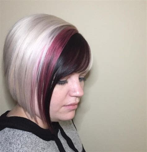 Pin By Fate Kills On Dyed Hair Two Toned Hair Bob Hairstyles Hair