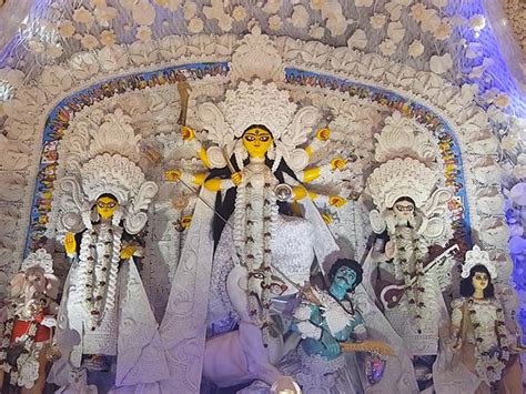Durga Puja 2018 Date Importance Significance Festivities Pujo Pandal