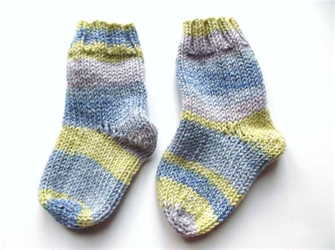 Beatrix potter hunca munca toy knitting pattern (designed by alan dart). Anyone Can Knit...: FO: Hunca Munca