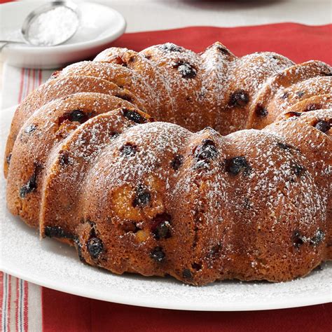 Ingredients like nuts, dried fruit, fresh fruit, canned fruit flavor is always a main concern when learning how to make christmas coffee cakes. Rich Cranberry Coffee Cake Recipe | Taste of Home