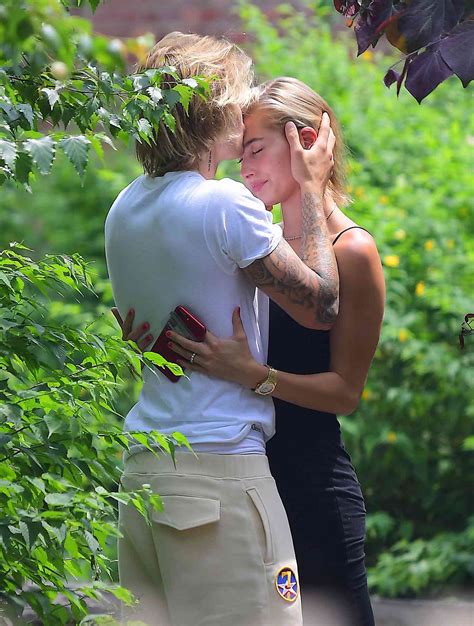 Justin Bieber And Hailey Baldwin Kiss In Brooklyn And Hamptons