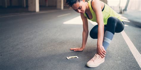 7 Common Foot Problems and Their Causes | Openfit