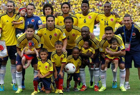 La federación colombiana de fútbol confirmó la programación del juego entre colombia y brasil por las eliminatorias a qatar 2022. Sports | Colombia Focus