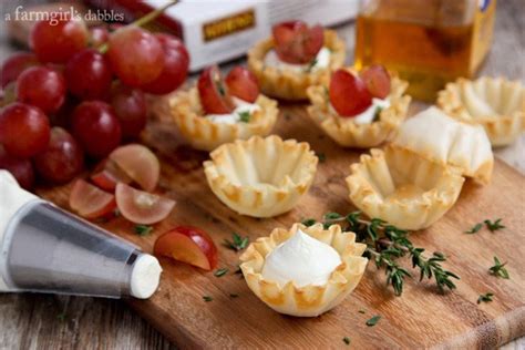 Mini Phyllo Cups With Whipped Goat Cheese Grapes And Thyme • A