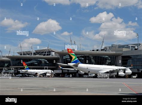 South Africa O R Tambo Airport 2009 South African Airways Planes At