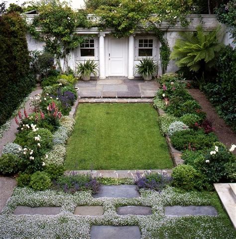 Hardscaping 101 Ground Covers To Plant Between Pavers Gardenista