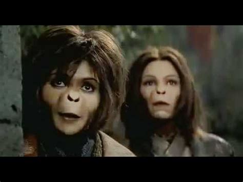 To date, the planet of the apes movie franchise spans nearly 50 years and includes the original pentalogy, a 2001 remake directed by tim burton pierre boulle's 1963 novel la planète des singes served as the template for 1968's planet of the apes starring charlton heston, kim hunter, and. Planet of the Apes (2001) - Trailer - YouTube