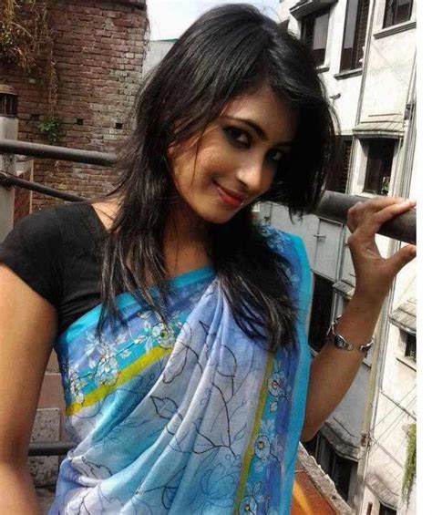 Hot Indian Non Nude Desi Girls Pictures