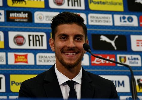 Analysis pellegrini left a little early in the derby with lazio, where he posted two created chances and two crosses and won one tackle. Lorenzo Pellegrini Photos Photos: Italy Walk Around And ...