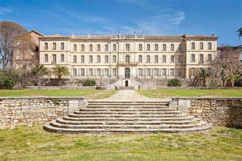 huge abandoned castles you can actually buy