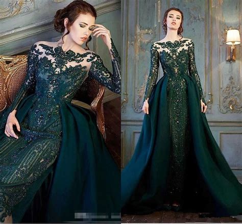 Modest Emerald Hunter Green Long Sleeve Prom Formal Dresses With Detachable Train Luxury Lace