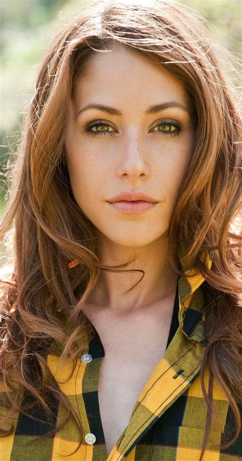 Pictures And Photos Of Amanda Crew Imdb Amanda Crew Canadian Actresses