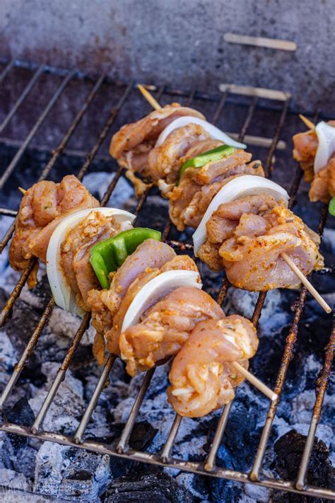 Keep one burner off or on low in case some wings are cooked before others. Grilled Chicken Kabobs Recipe - Happy Foods Tube