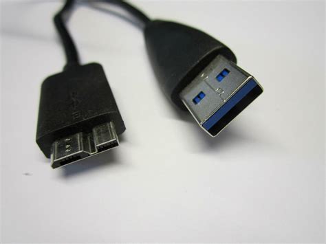 Try connecting usb external drives into the various usb ports on your computer and experiment for best performance, do not connect external drives to usb hubs, switches, or extension cables. Genuine USB 3.0 Cable Lead for Seagate Expansion SRD00F2 ...