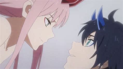 The perfect zerotwoxhiro kissing couple animated gif for your conversation. Hiro x 02 Final kiss💙 ️ | Personagens de anime, Anime ...