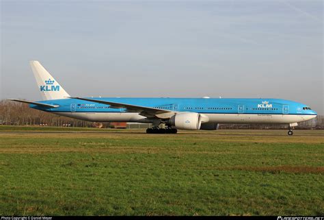 Ph Bvf Klm Royal Dutch Airlines Boeing 777 306er Photo By Daniel Meyer