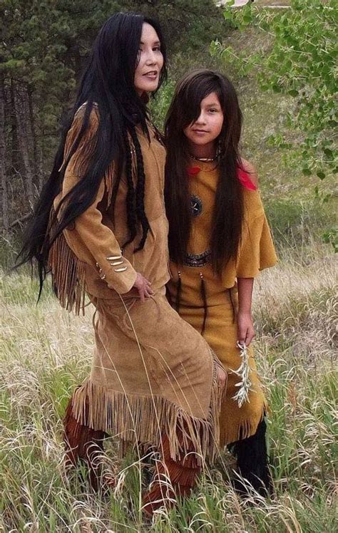 junal gerlach top native model actress with her daughter ina king native american girls