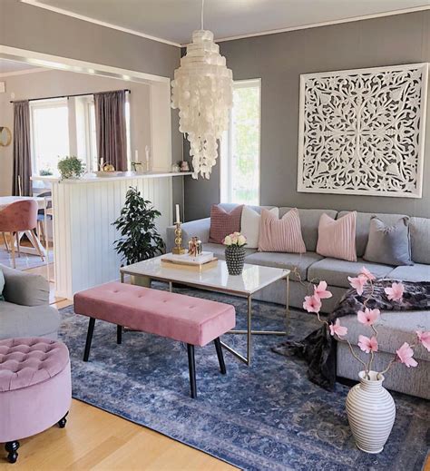 Pin By Sarika Hitesh On Dreamhousess Pink Living Room Interior Wall