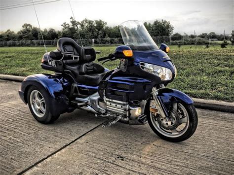 Honda goldwing 3 wheel motorcycle's average market price (msrp) is found to be from $1,995 to $49,500. 2001 Honda Goldwing Trike GL1800 3 wheeler Champion Trike Kit