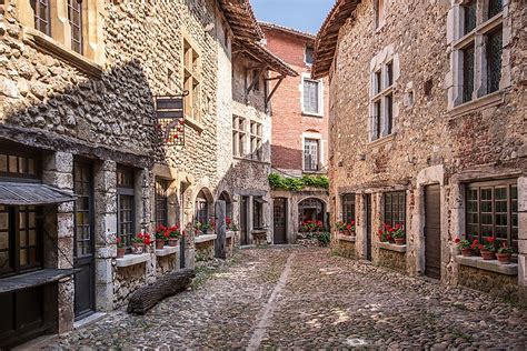 15 Medieval Towns In Europe Worldatlas