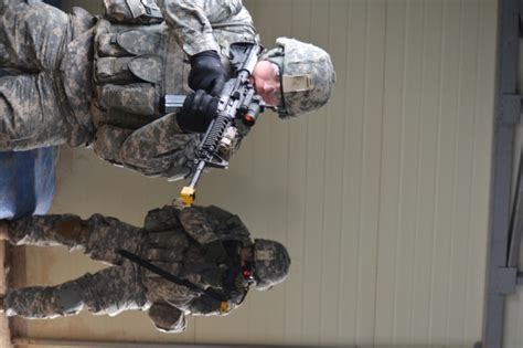 Jsa Soldiers Conduct Training To Secure The Dmz Article The United