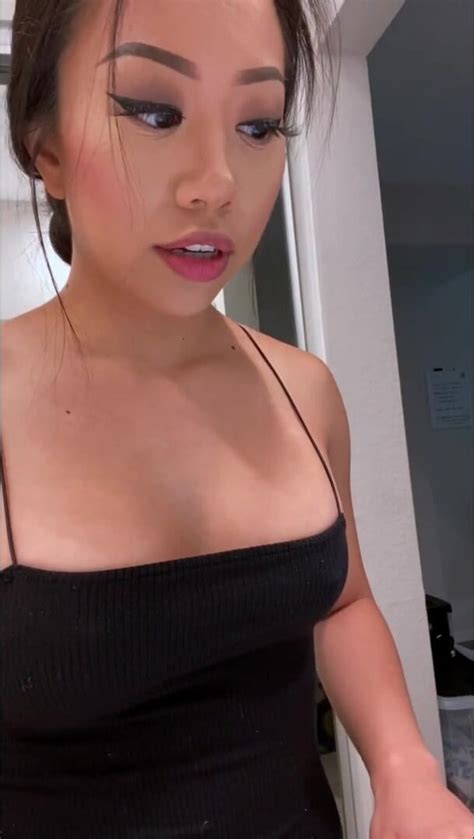 Sexy Asian Only Fans And Ig Star Trucici Does A Custom Dick Rating